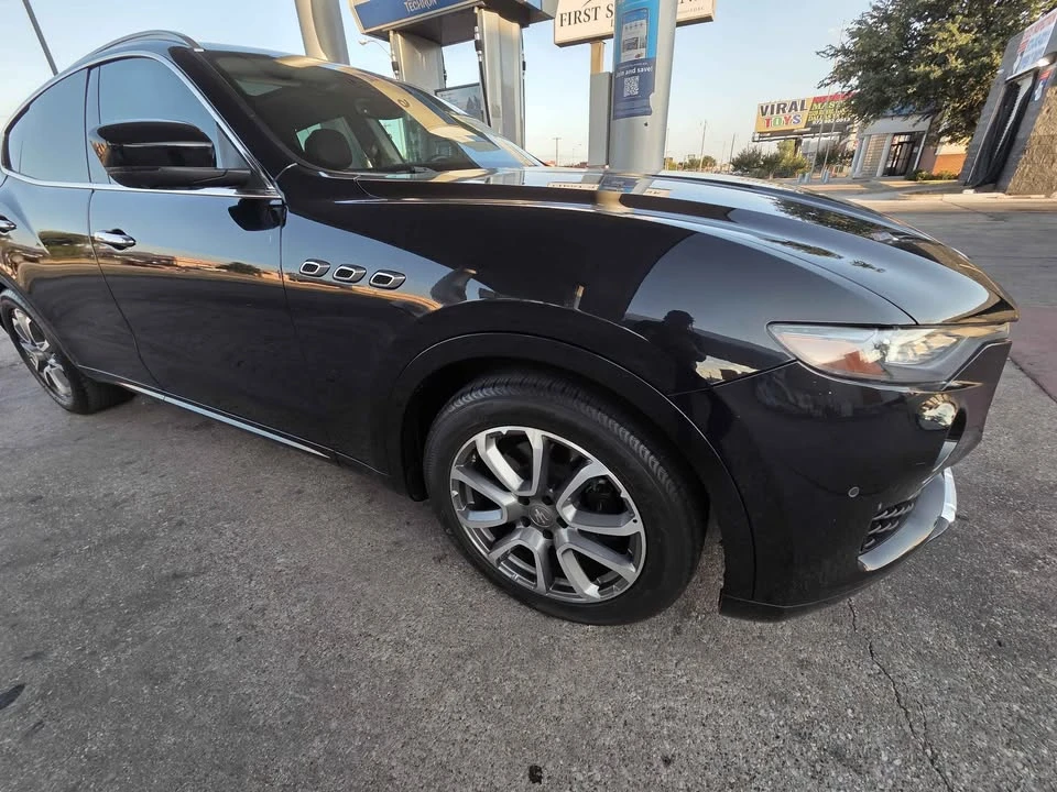 2017 Maserati Levante - Image 8 of 17
