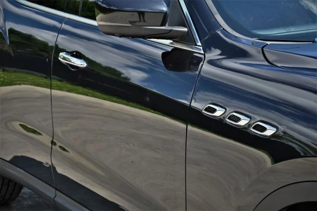 2017 Maserati Levante - Image 12 of 21