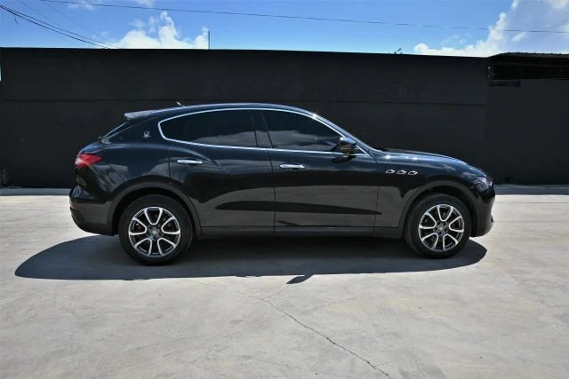 2017 Maserati Levante - Image 7 of 21