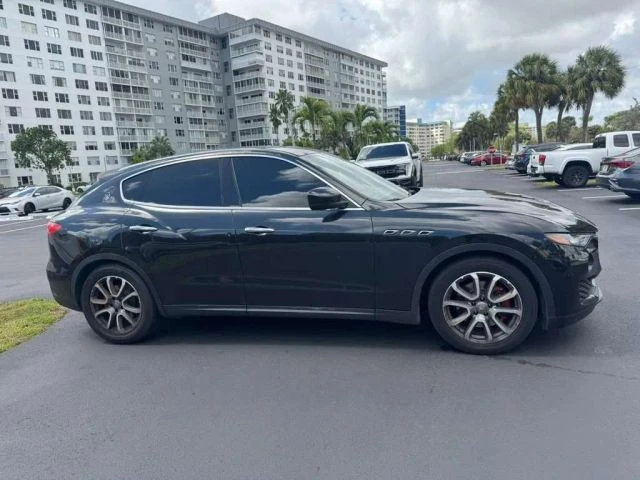 2017 Maserati Levante - Image 4 of 17
