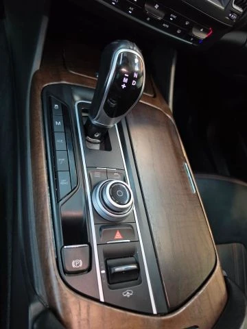 2017 Maserati Levante - Image 12 of 31