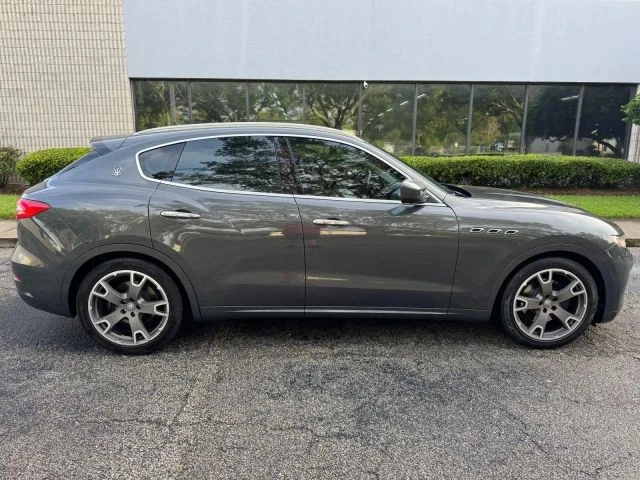 2017 Maserati Levante - Image 6 of 11