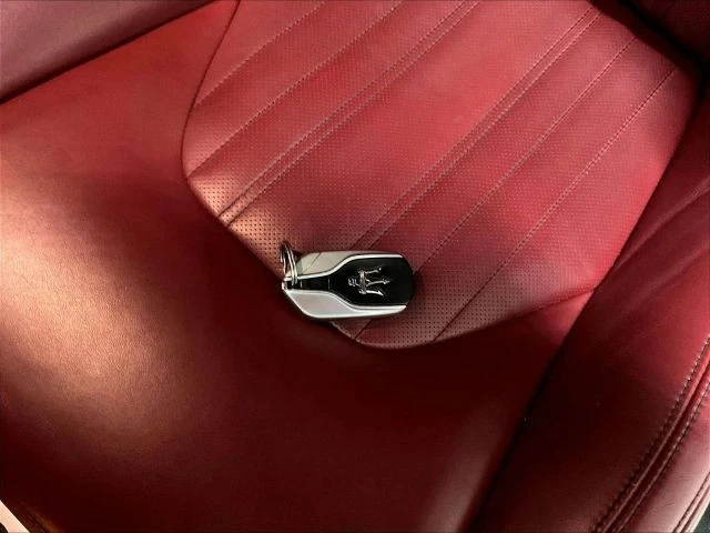 2017 Maserati Levante - Image 31 of 31