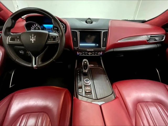 2017 Maserati Levante - Image 2 of 31