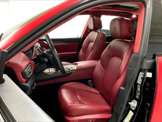 2017 Maserati Levante - Image 14 of 31