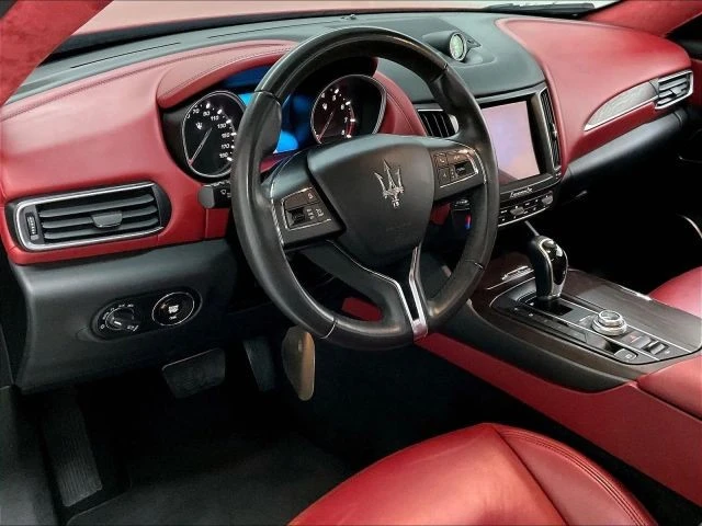 2017 Maserati Levante - Image 11 of 31