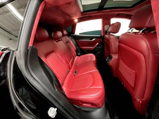 2017 Maserati Levante - Image 16 of 31