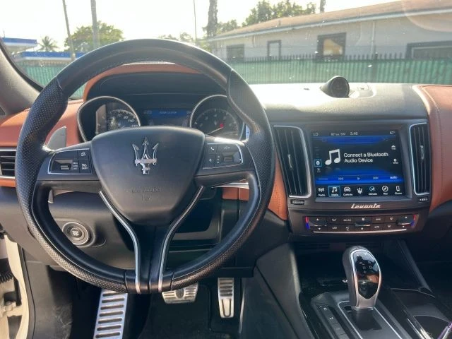 2017 Maserati Levante - Image 15 of 17