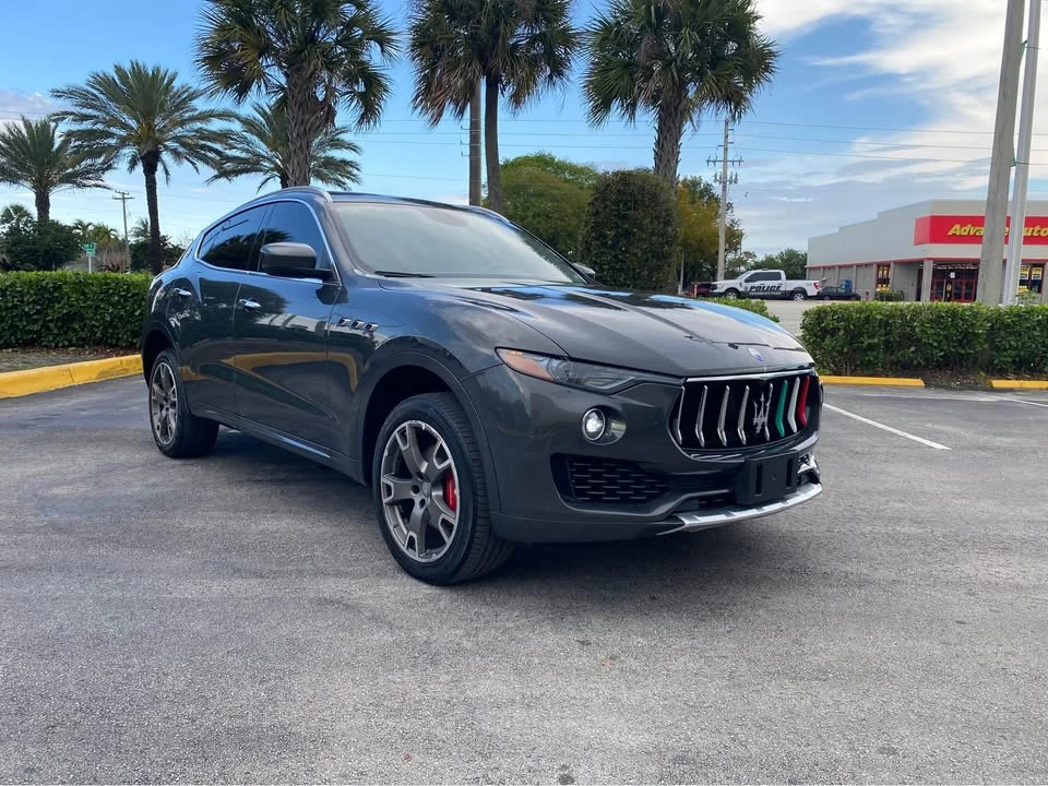 2017 Maserati Levante - Image 2 of 8