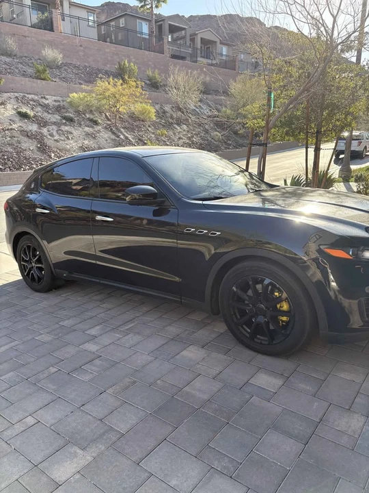 2017 Maserati Levante - Image 3 of 9
