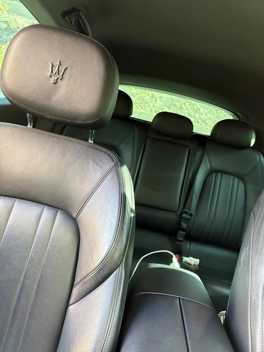 2017 Maserati Levante - Image 9 of 9
