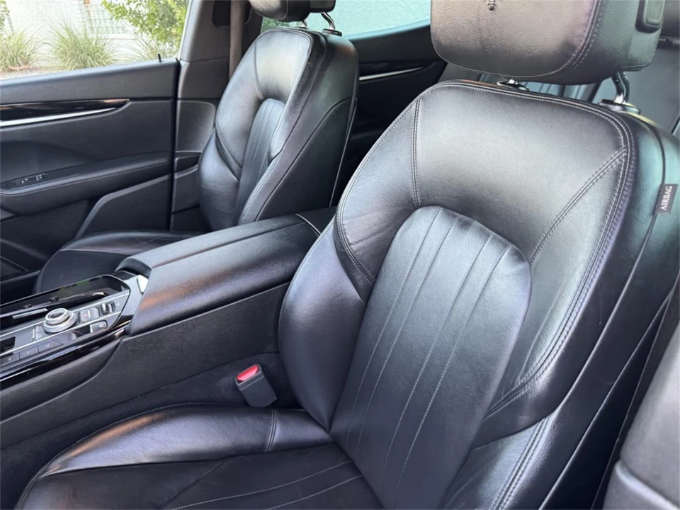 2017 Maserati Levante - Image 12 of 18