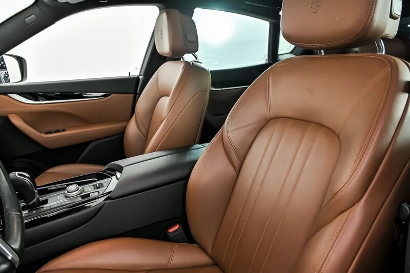2017 Maserati Levante - Image 17 of 31
