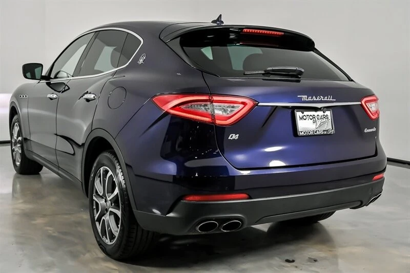 2017 Maserati Levante - Image 8 of 31