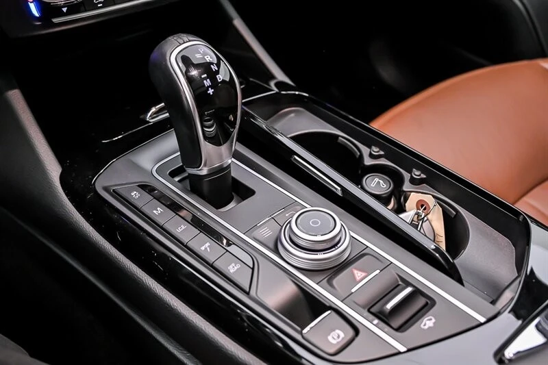2017 Maserati Levante - Image 30 of 31