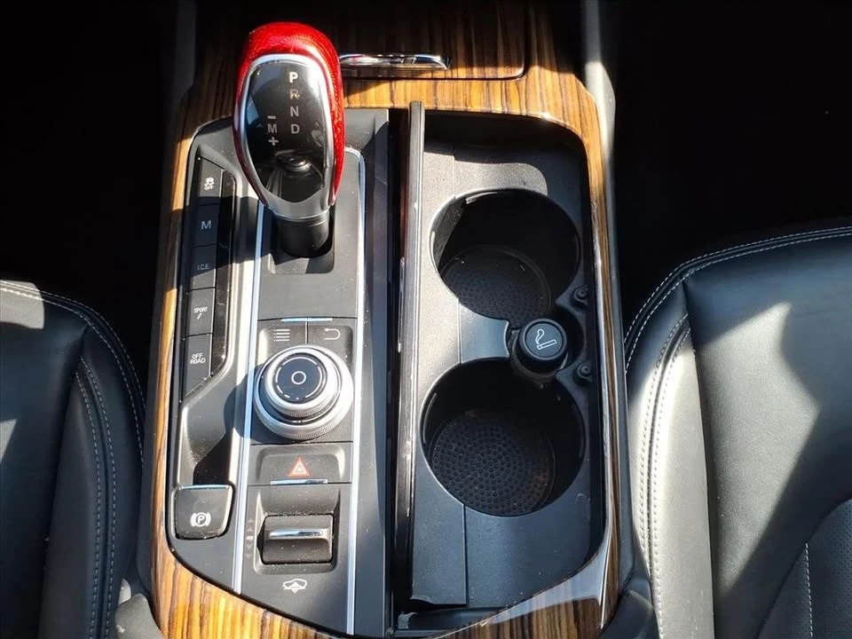 2017 Maserati Levante - Image 16 of 20