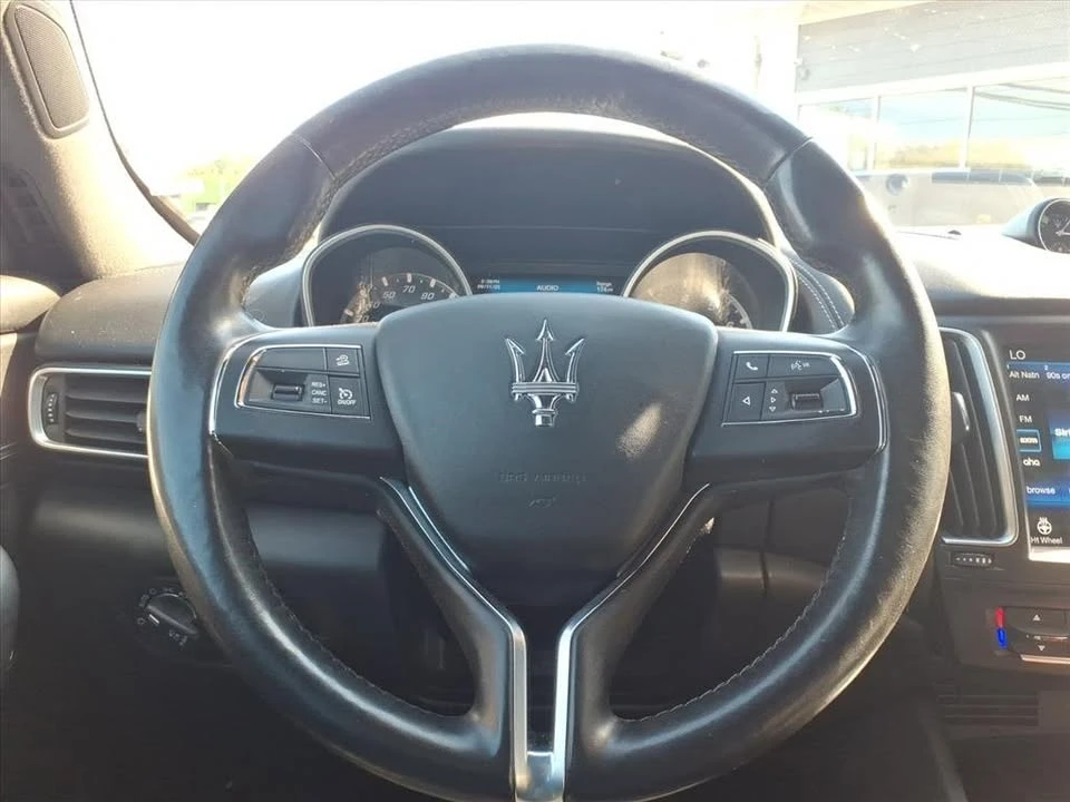 2017 Maserati Levante - Image 12 of 17