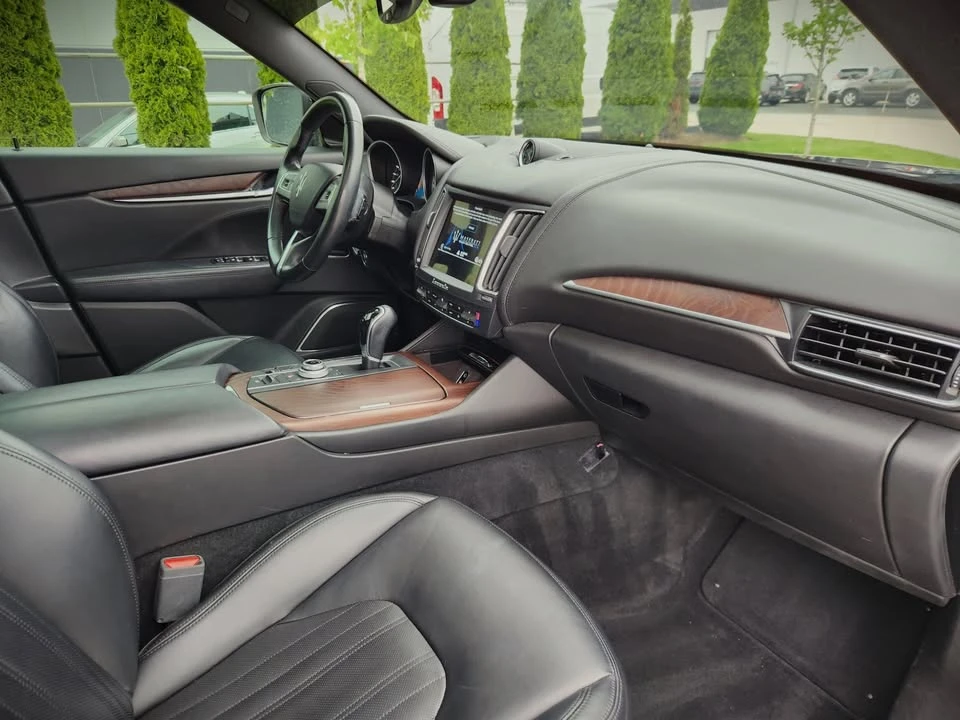 2017 Maserati Levante - Image 7 of 19