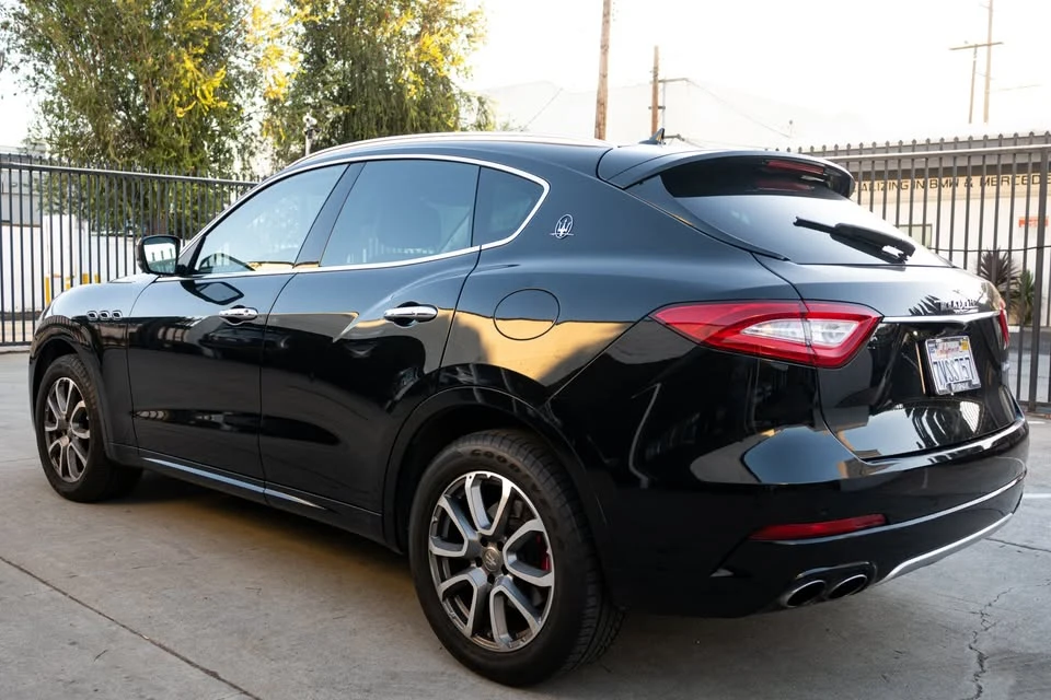 2017 Maserati Levante - Image 2 of 20