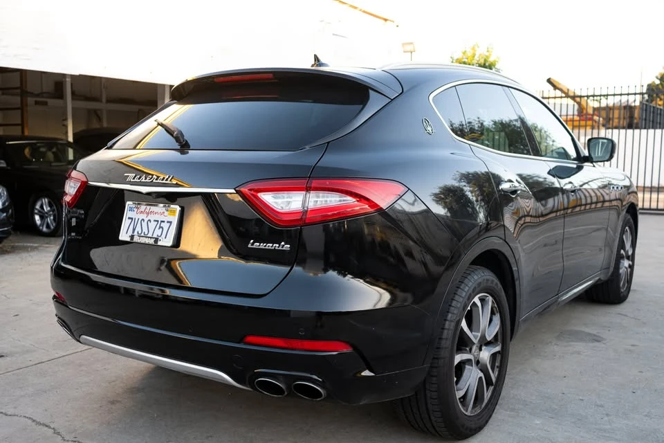 2017 Maserati Levante - Image 5 of 20