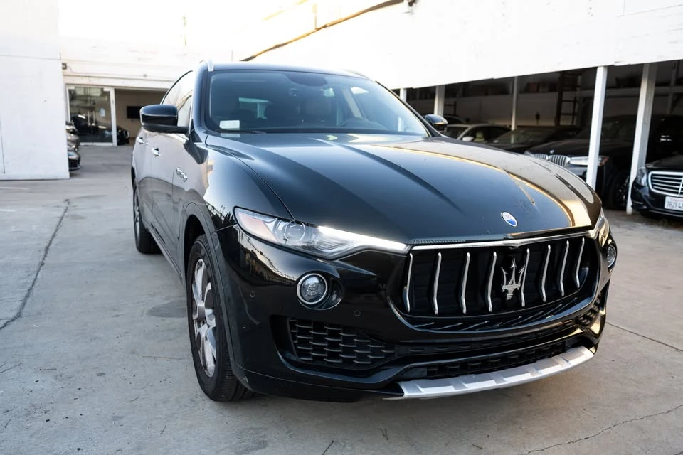 2017 Maserati Levante - Image 8 of 20