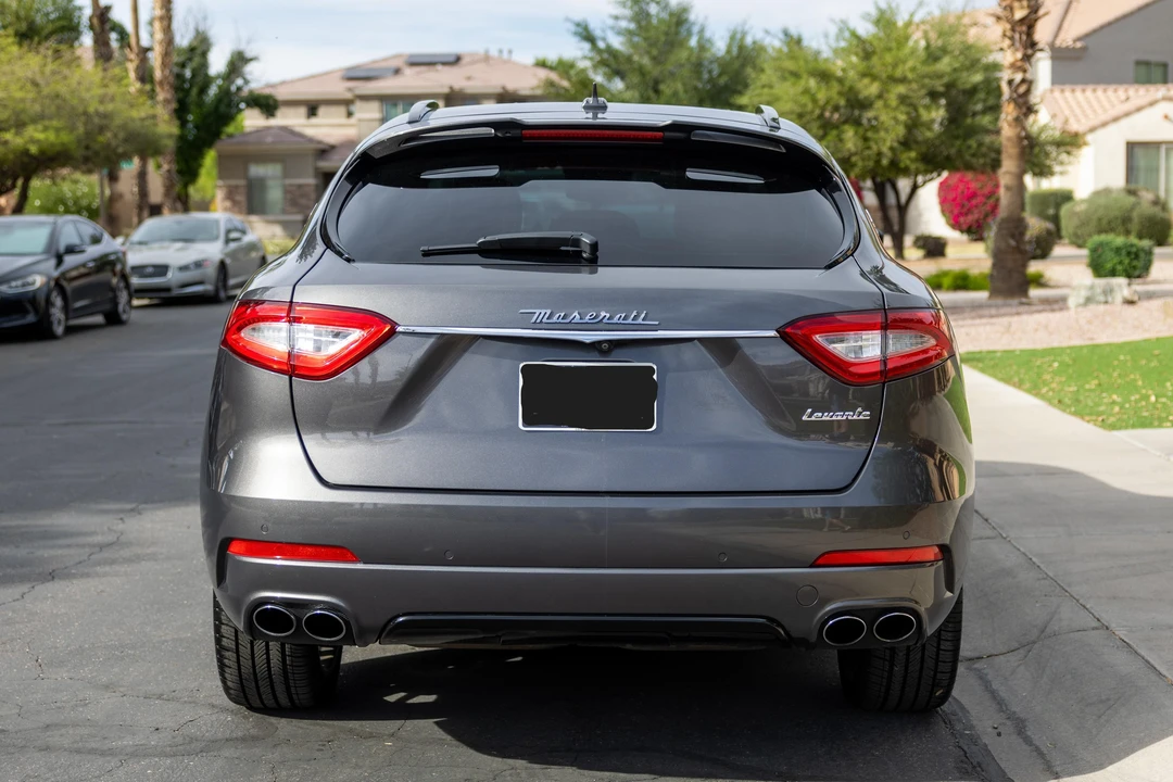 2017 Maserati Levante - Image 5 of 31