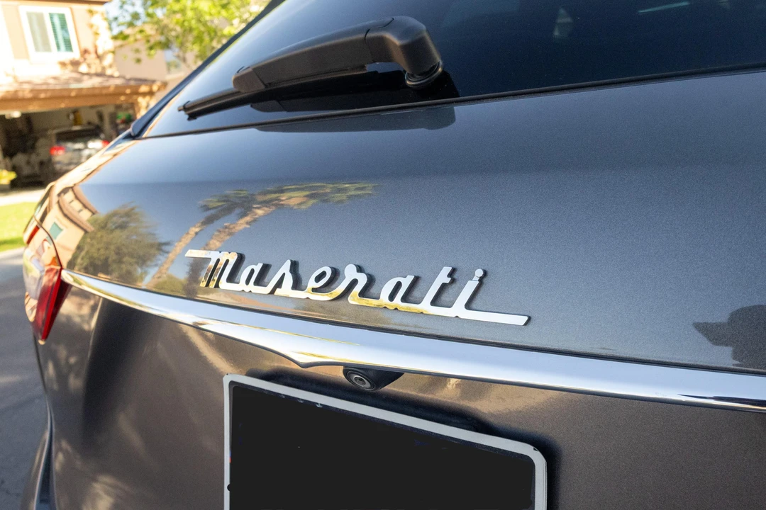2017 Maserati Levante - Image 22 of 31