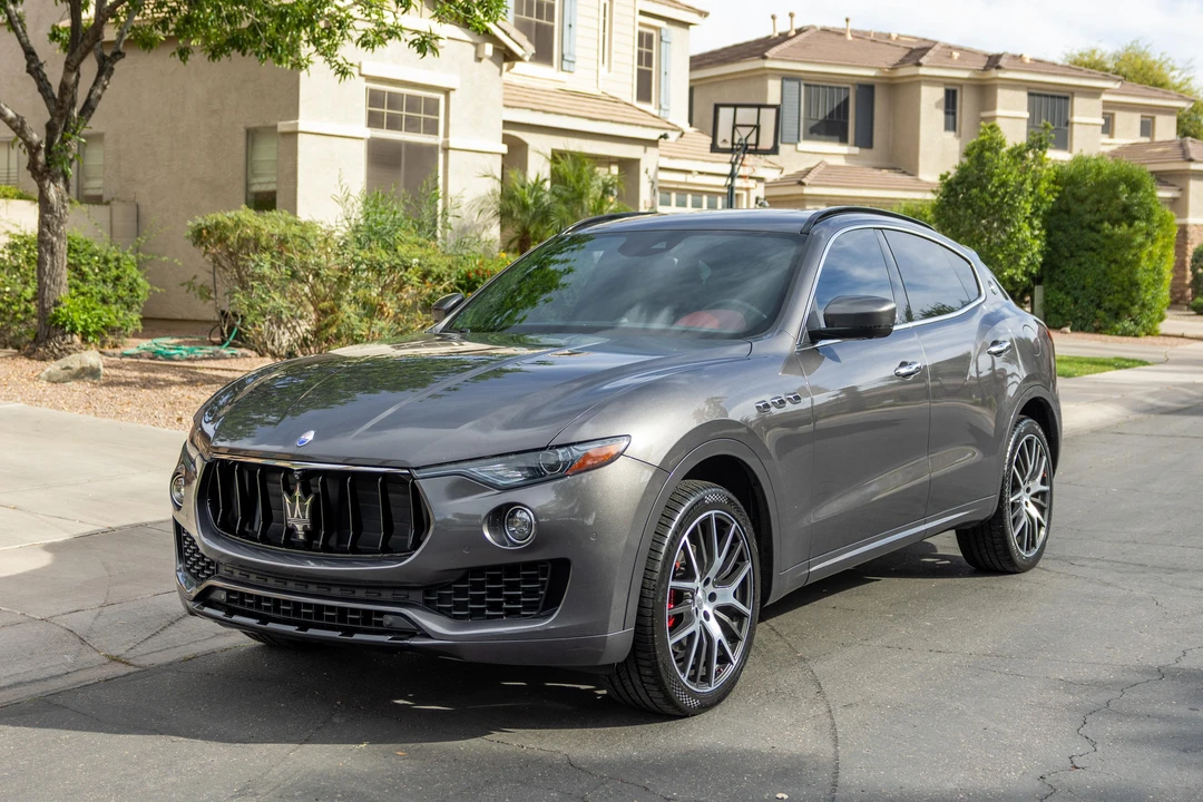2017 Maserati Levante - Image 6 of 31