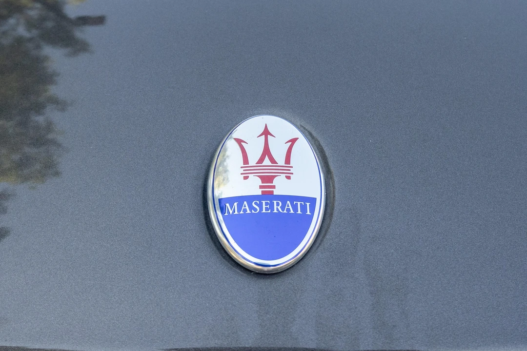 2017 Maserati Levante - Image 12 of 31