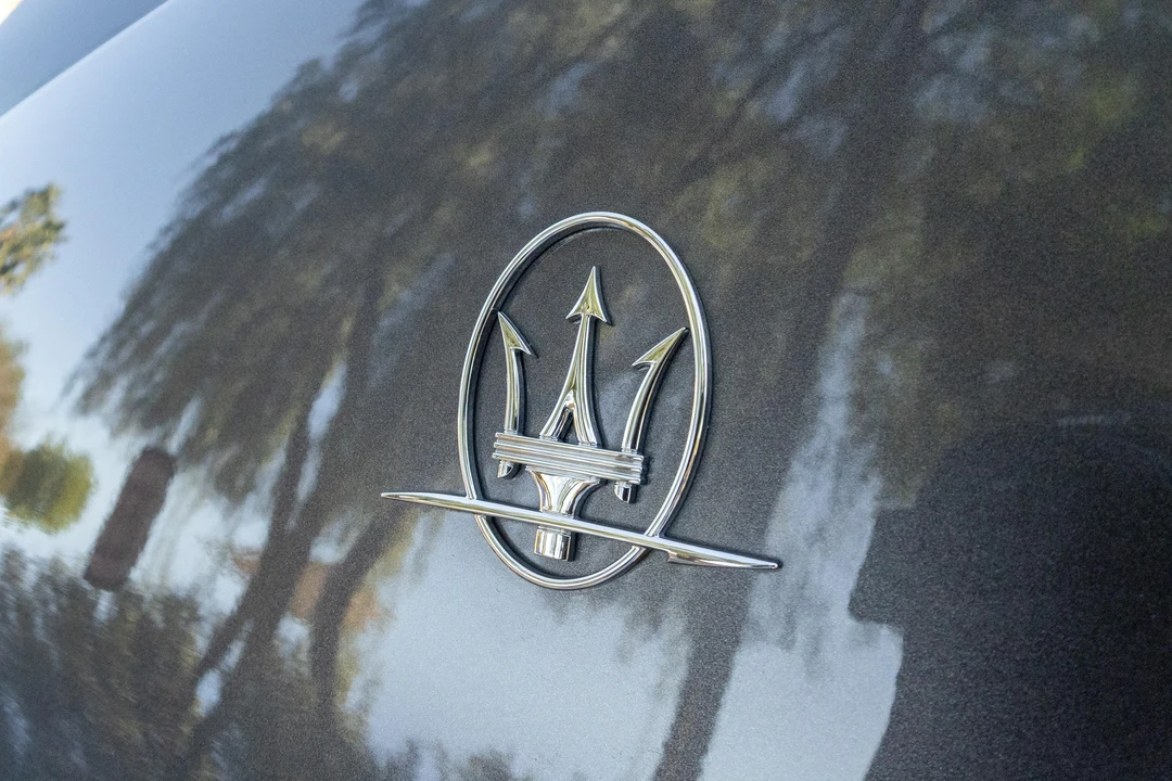 2017 Maserati Levante - Image 27 of 31