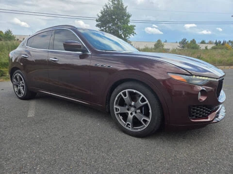2017 Maserati Levante - Image 15 of 20