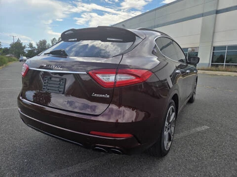 2017 Maserati Levante - Image 6 of 20