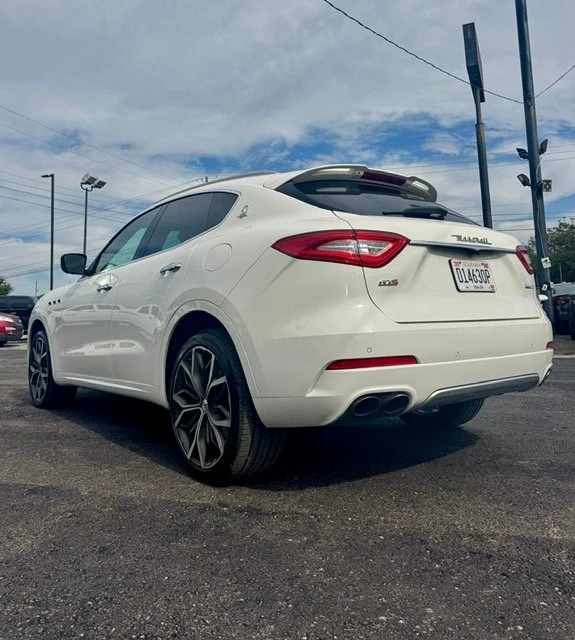 2017 Maserati Levante - Image 3 of 14