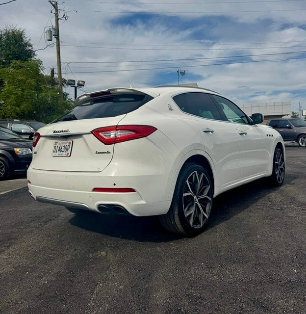 2017 Maserati Levante - Image 2 of 14
