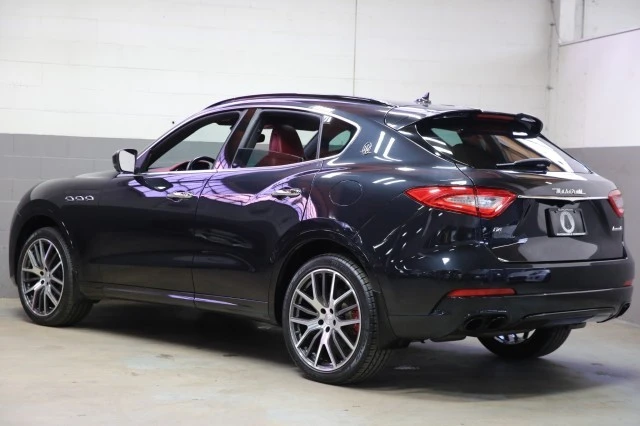 2017 Maserati Levante - Image 15 of 24