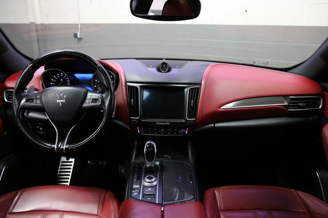 2017 Maserati Levante - Image 9 of 31