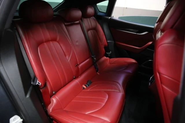 2017 Maserati Levante - Image 12 of 24