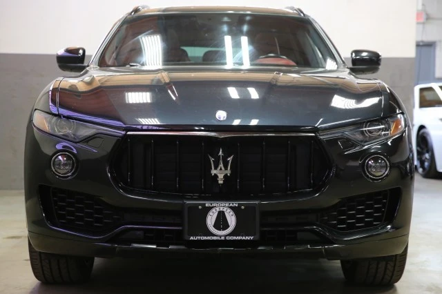 2017 Maserati Levante - Image 3 of 24