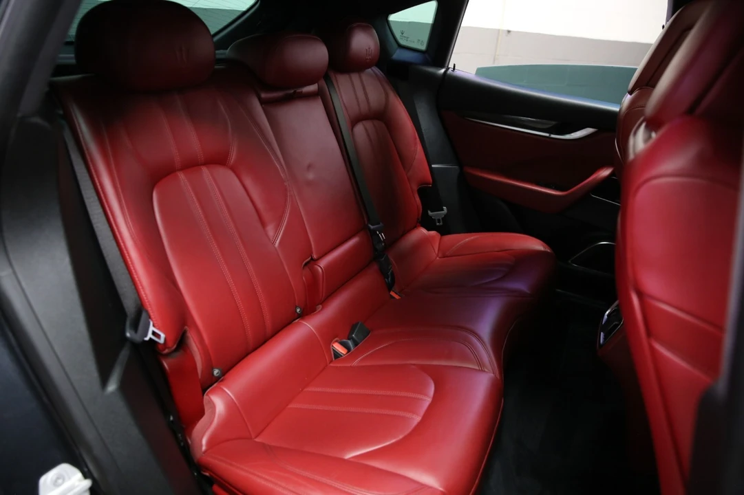 2017 Maserati Levante - Image 12 of 31