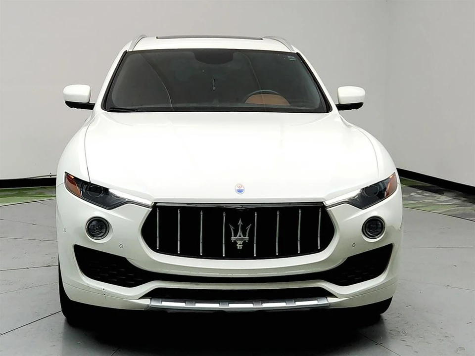 2017 Maserati Levante - Image 2 of 12