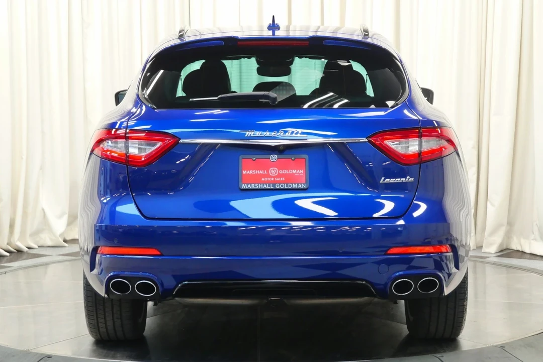 2017 Maserati Levante - Image 8 of 21