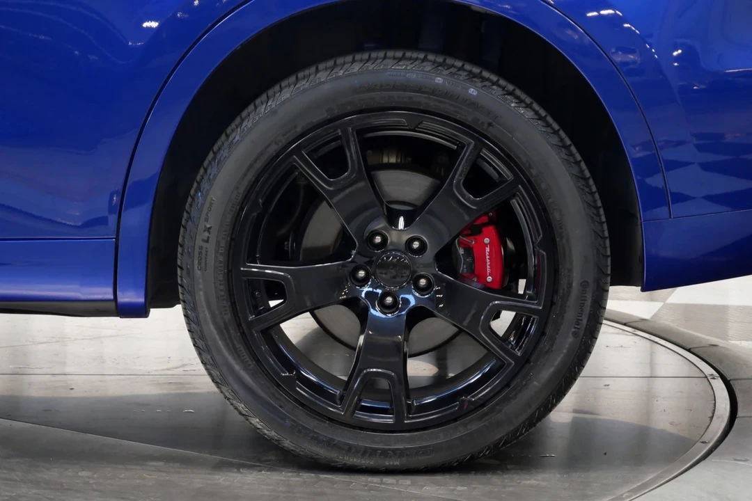 2017 Maserati Levante - Image 11 of 21