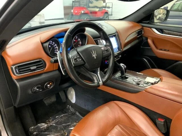 2017 Maserati Levante - Image 10 of 20