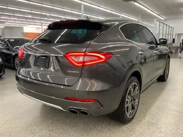 2017 Maserati Levante - Image 4 of 20