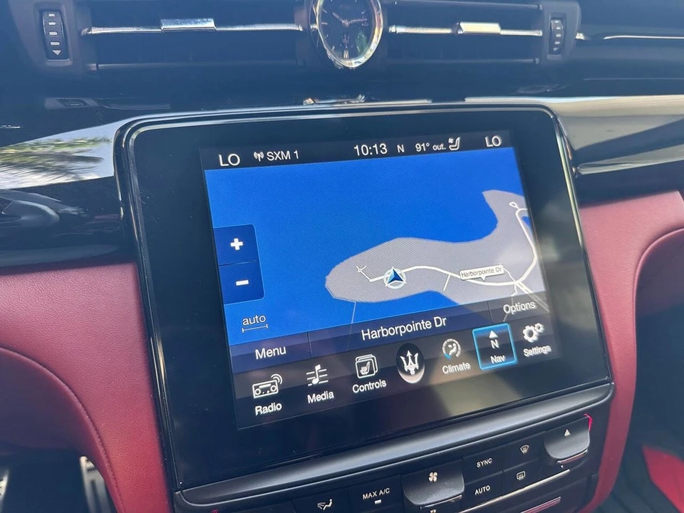2017 Maserati Quattroporte 6th Gen - Image 18 of 24