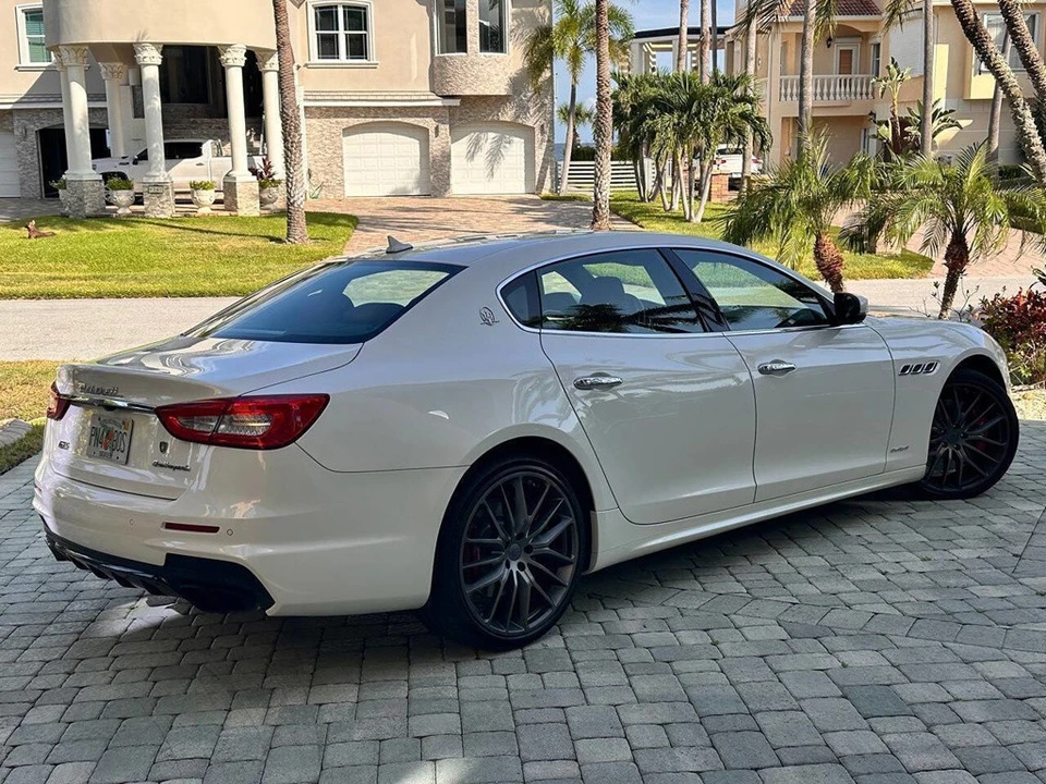 2017 Maserati Quattroporte 6th Gen - Image 8 of 24