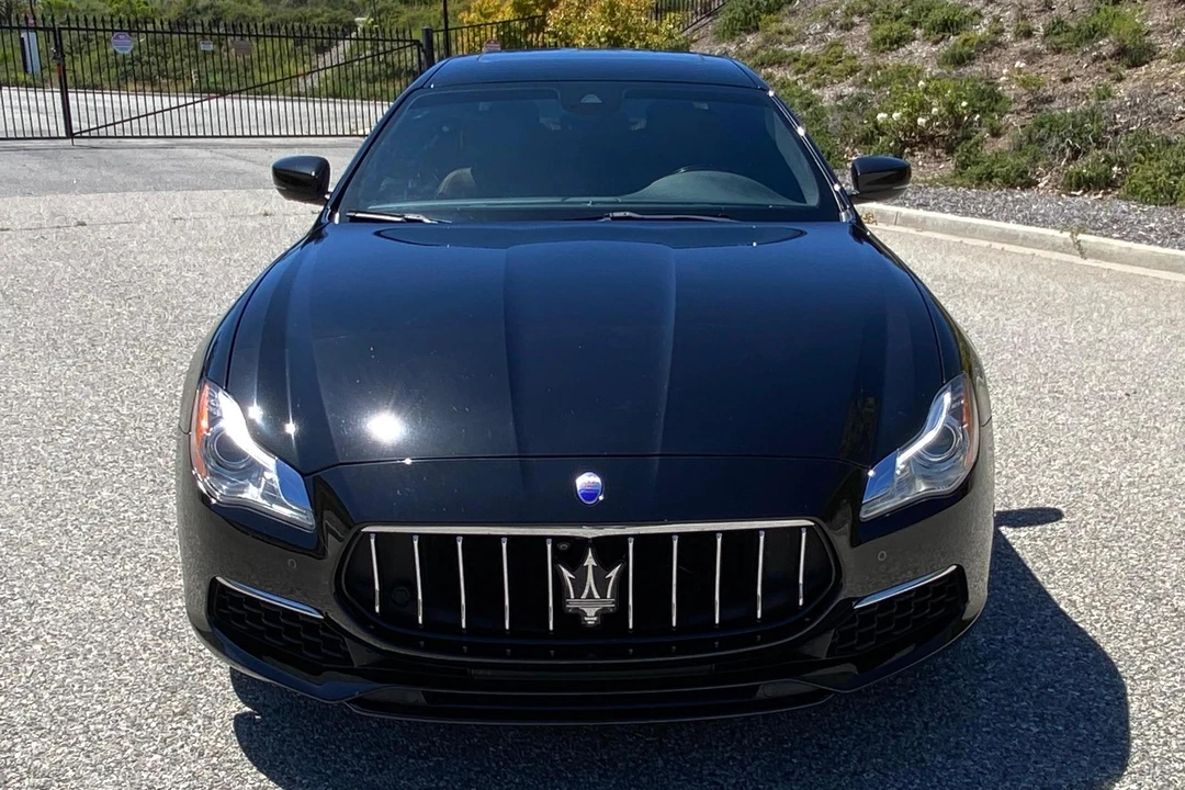 2017 Maserati Quattroporte 6th Gen - Image 2 of 31