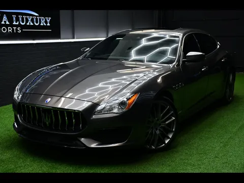 2017 Maserati Quattroporte GTS GranSport