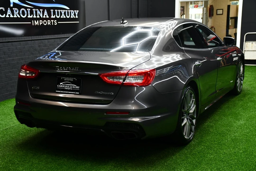2017 Maserati Quattroporte 6th Gen - Image 13 of 31