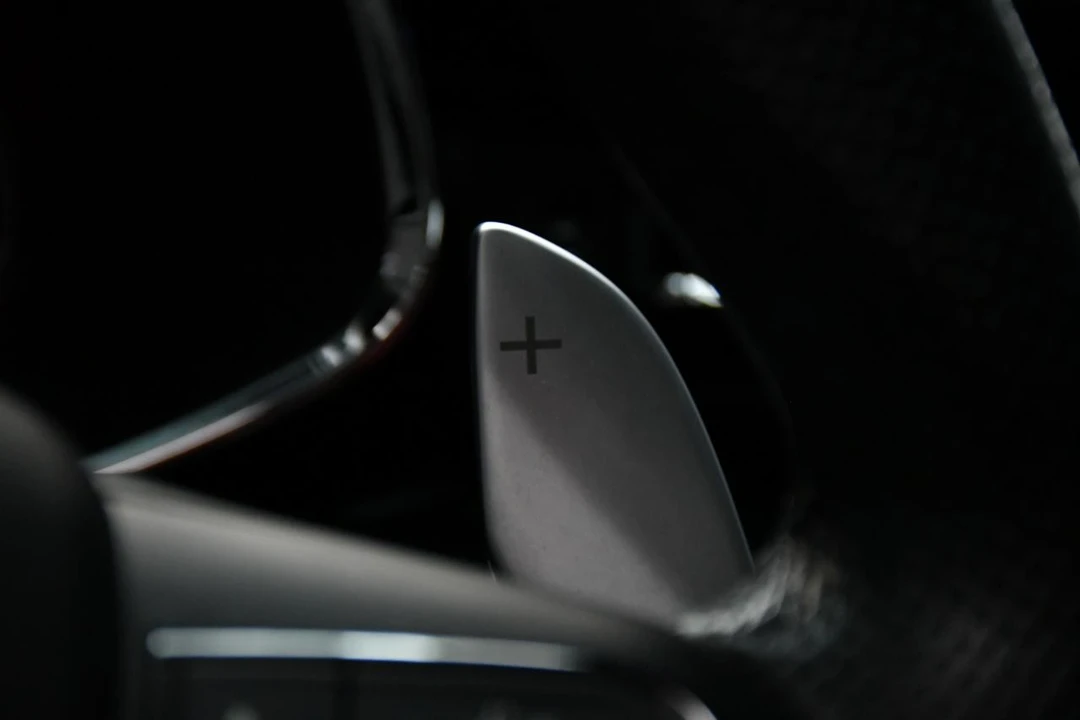 2017 Maserati Quattroporte 6th Gen - Image 30 of 31